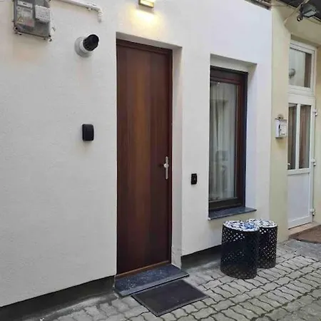 Emun , Old Town, Smart, Netflix And Relax Apartment *