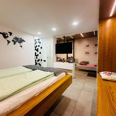 Emun , Old Town, Smart, Netflix And Relax * Cluj-Napoca