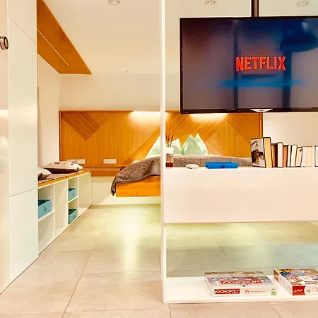 Apartment Emun , Old Town, Smart, Netflix And Relax