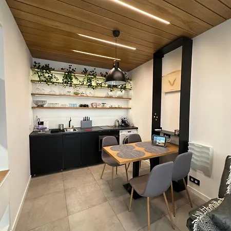 Lägenhet Emun , Old Town, Smart, Netflix And Relax *